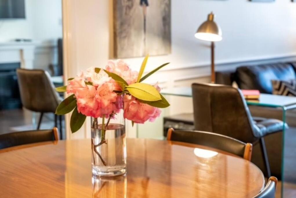 Elegance At The Union Apartamento Victoria Exterior foto